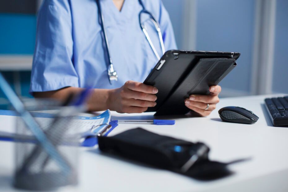 Automacao e inteligencia artificial no atendimento medico